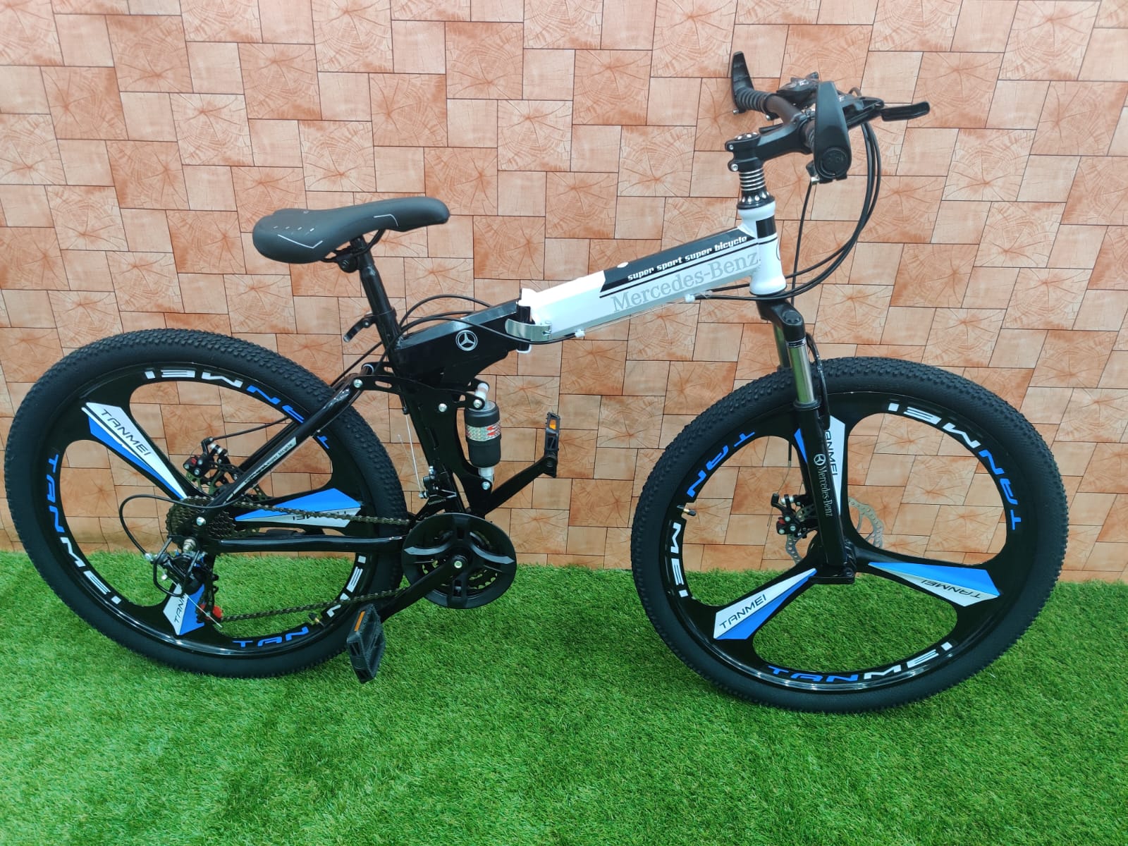 Mercedes sales cycle foldable